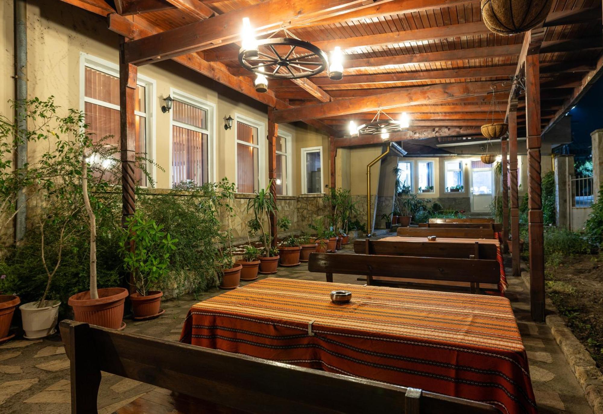 Hotel Kibor Gulubovo  Exterior photo